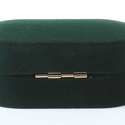 Prodotto all'ingrosso Gioielleria di lusso Scatola personalizzata Gioielli di velluto verde confezionamento matrimonio fidanzamento doppio anello Scatola con logo