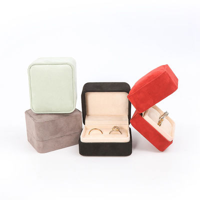 Ingrosso Gioielli di fascia alta Imballaggio Ring Box Logo personalizzato Gioielli Imballaggio Luxury Double Wedding Engagement Velvet Ring Box