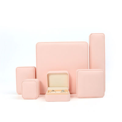 Portagioie in pelle rosa premium personalizzabile per riporre anelli