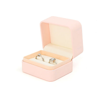 Portagioie in pelle rosa premium personalizzabile per riporre anelli