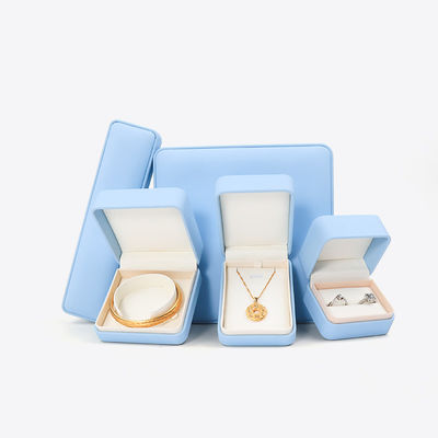 Scatola portagioie in pelle blu chiaro per set di gioielli grandi, collana, bracciale, orecchini, anello, confezione