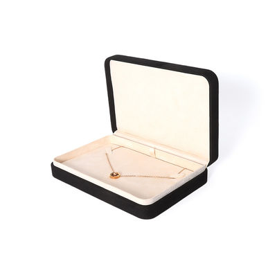 Confezione personalizzabile per scatole di gioielli per un'esperienza di branding unica ed elegante