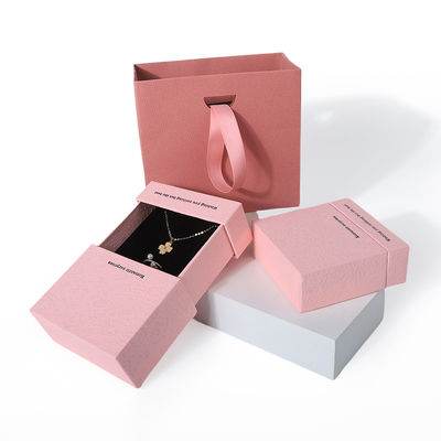 Cina produzione all'ingrosso di alta qualità Collana Orecchini Bracciale anello scatola Imballaggio gioielli Personalizzato Personalizzato Eco Friendly Cartone Carta rosa Scatola per gioielli a cassetto con logo