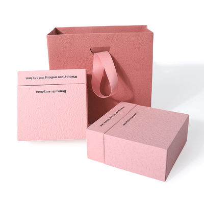 Cina produzione all'ingrosso di alta qualità Collana Orecchini Bracciale anello scatola Imballaggio gioielli Personalizzato Personalizzato Eco Friendly Cartone Carta rosa Scatola per gioielli a cassetto con logo