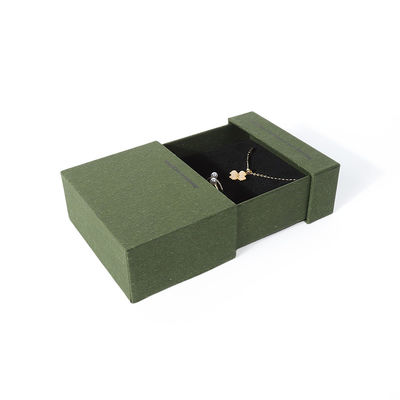 Cina produzione all'ingrosso di alta qualità Collana Orecchini Bracciale anello scatola Imballaggio gioielli Personalizzato Personalizzato Eco Friendly Cartone Carta verde Scatola per gioielli a cassetto con logo