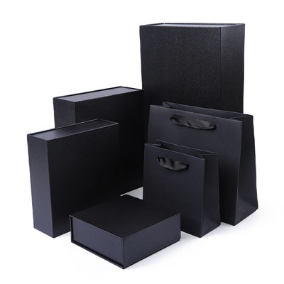 Manifattura all'ingrosso di alta qualità Magnetic Gift Box Packaging Logo personalizzato lusso Eco Friendly Cartone Carta nera Magnetic Jewelry Box