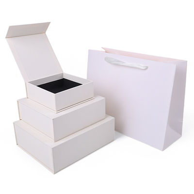 Produzione all'ingrosso di alta qualità Scatola regalo magnetica Imballaggio Logo personalizzato lusso Eco-compatibile Cartone Carta Bianca Scatola portagioie magnetica