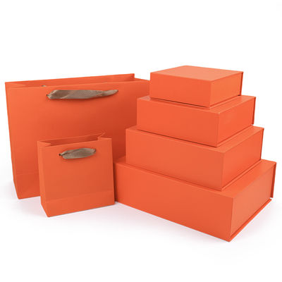 Manifattura all'ingrosso di alta qualità Magnetic Gift Box Packaging Logo personalizzato lusso Eco Friendly Cartone Carta arancione Magnetic Jewelry Box