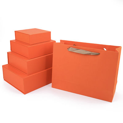 Manifattura all'ingrosso di alta qualità Magnetic Gift Box Packaging Logo personalizzato lusso Eco Friendly Cartone Carta arancione Magnetic Jewelry Box