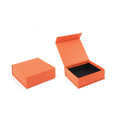 Manifattura all'ingrosso di alta qualità Magnetic Gift Box Packaging Logo personalizzato lusso Eco Friendly Cartone Carta arancione Magnetic Jewelry Box