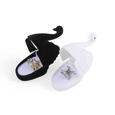 Confezione regalo di gioielli personalizzata in velluto premium a forma di cigno per regali di Natale