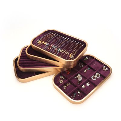 Vassoi portagioie personalizzabili in velluto viola di lusso OEM, espositori per anelli, bracciali e collane