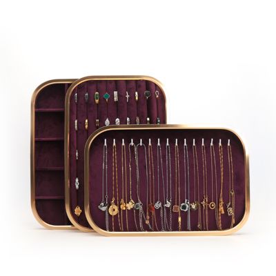 Vassoi portagioie personalizzabili in velluto viola di lusso OEM, espositori per anelli, bracciali e collane