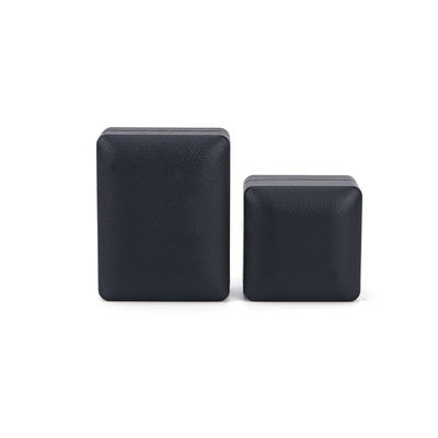 Hanhong Custom Ring Box con luce 6.5*6.5*4.5cm Dimensione pelle nera e materiale vellutato