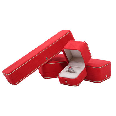 Casella di gioielli di velluto rosso per collane braccialetti orecchini anelli Soluzione di presentazione