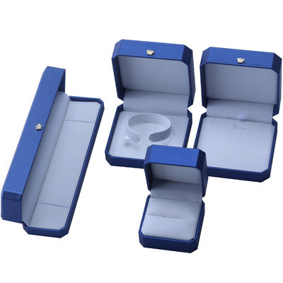 Scatola per gioielli a forma di corona in pelle PU blu per anelli e accessori